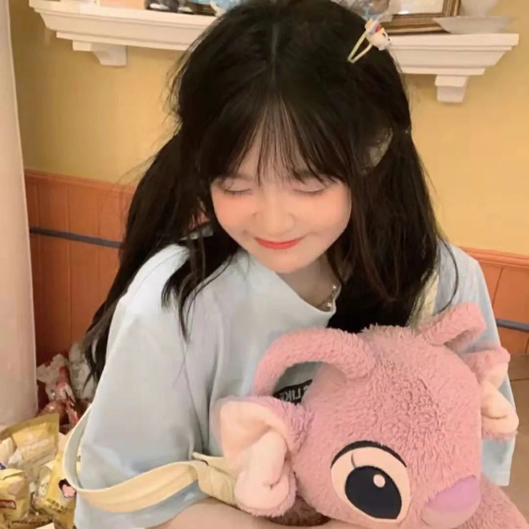 小直是小学五年级生